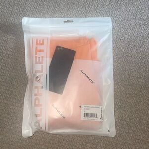 SOLD OUT alphalete aura leggings